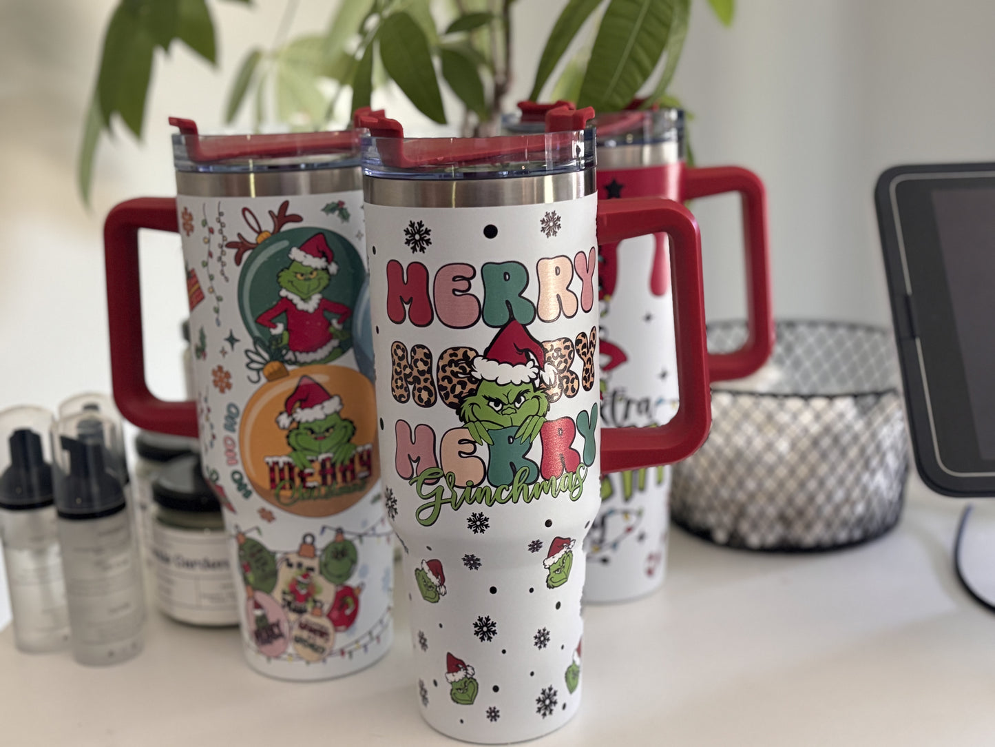 40 Oz Grinch Christmas Cups